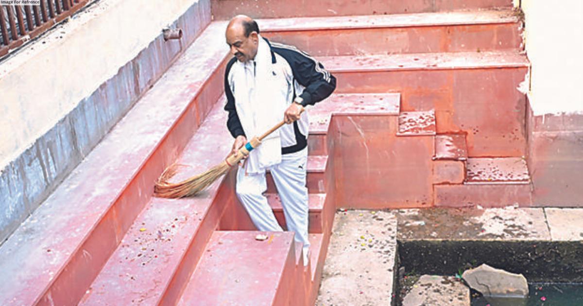 Clean temples will promote cleanliness in the society too, says LS Speaker Om Birla